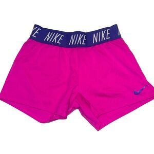 Nike Dri-Fit Girls Running Shorts Elastic Waist Lightweight Swoosh Pink Girls M